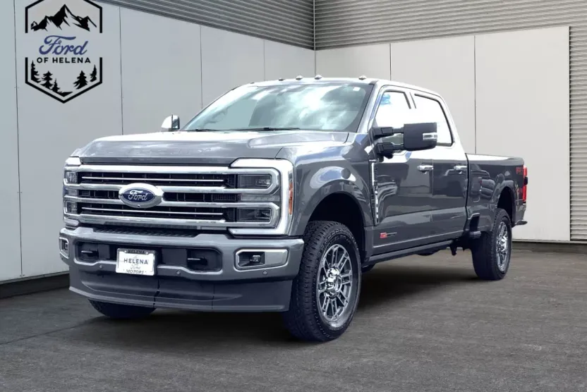 2025 Ford F-350 Platinum photo 1
