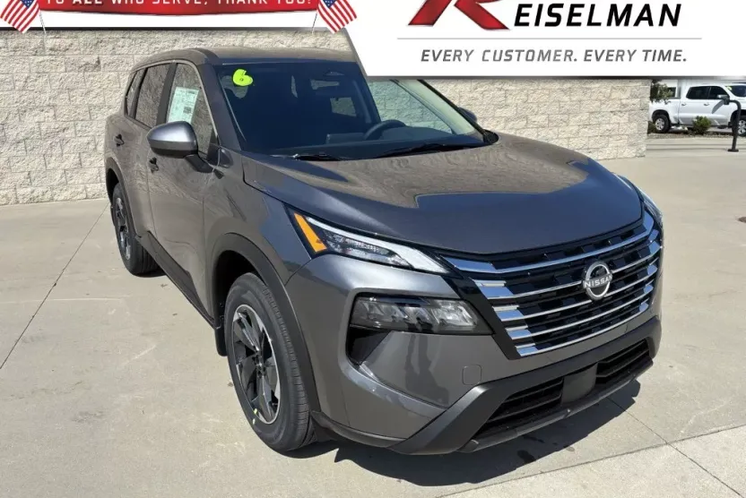 2026 Nissan Rogue SV AWD photo 1