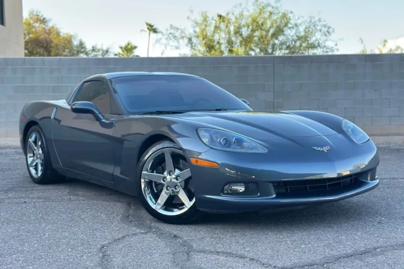 2013 Chevrolet Corvette 1LT photo 1