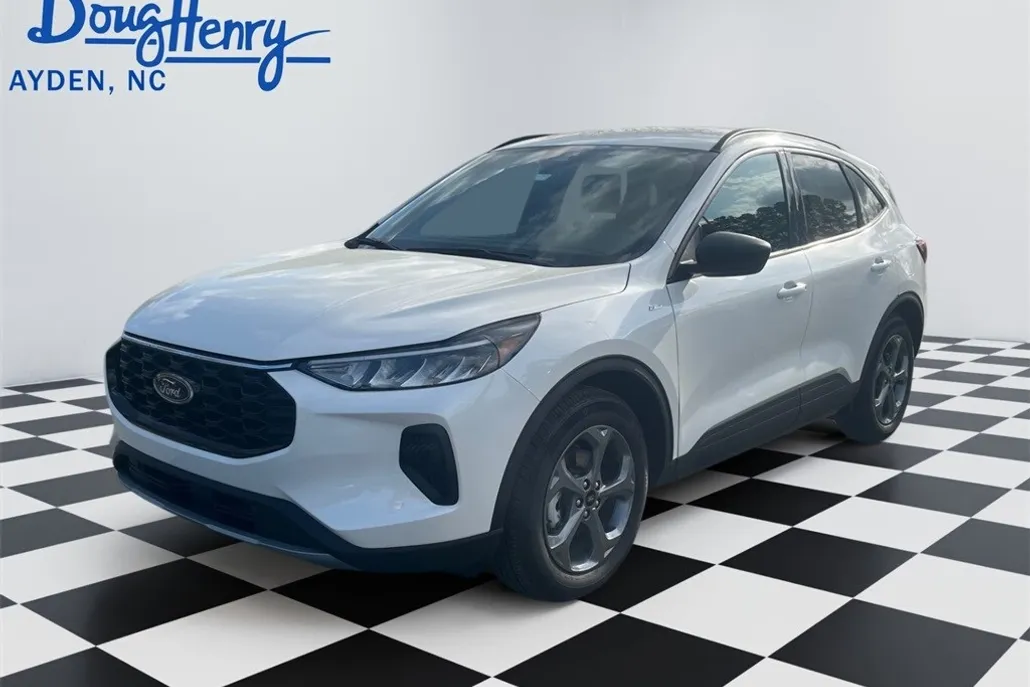 2025 Ford Escape ST-Line photo 1