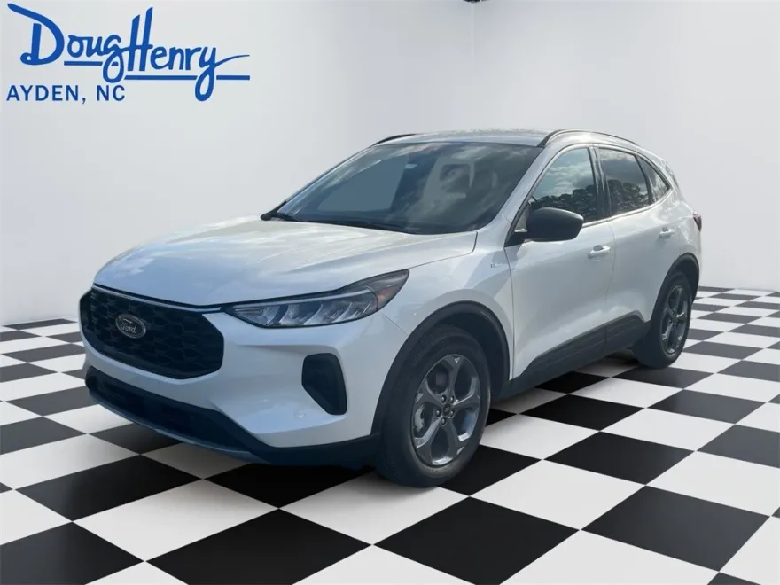 2025 Ford Escape ST-Line photo 1