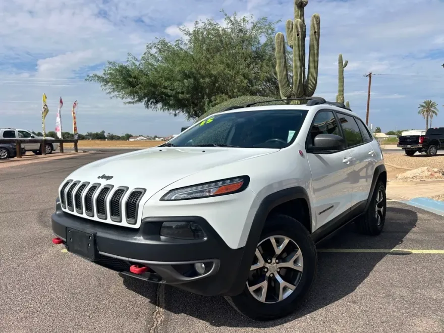 2015 Jeep Cherokee Trailhawk photo 1