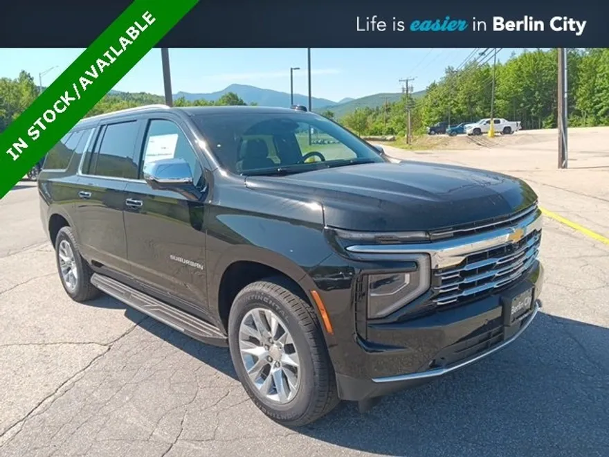2025 Chevrolet Suburban Premier photo 1