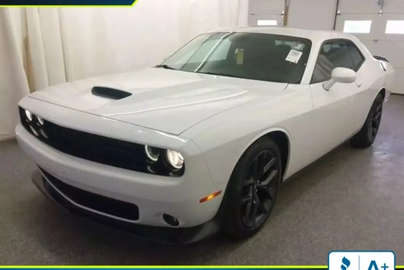 2019 Dodge Challenger GT photo 1