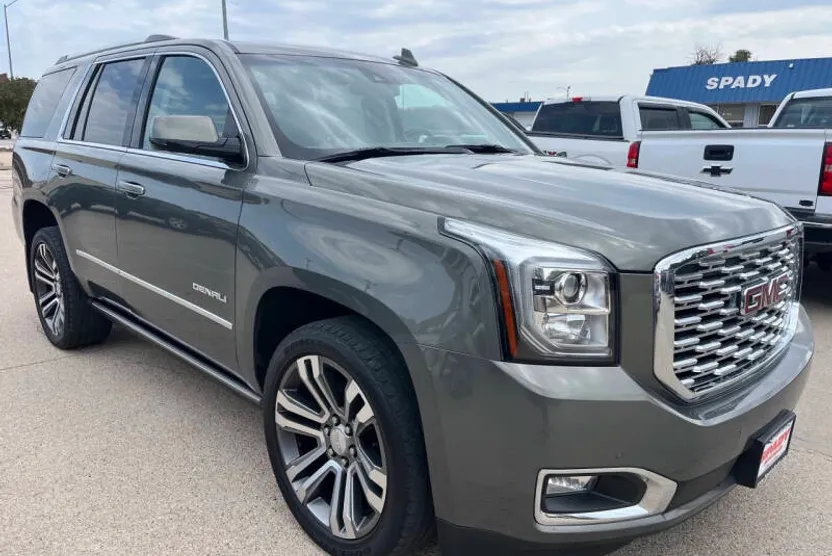 2018 Gmc Yukon Denali photo 1