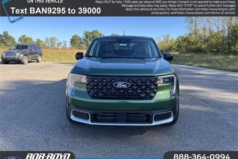 2025 Ford Maverick Lariat photo 1