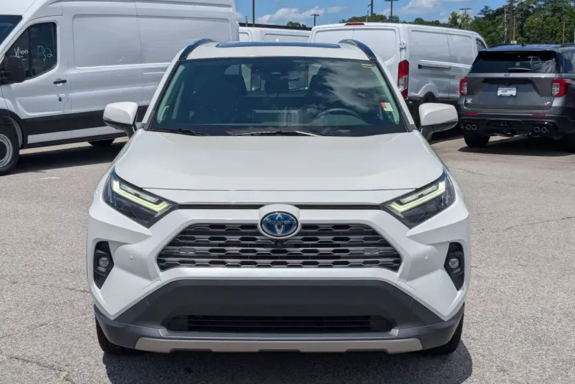 2022 Toyota RAV4 Hybrid Limited photo 1
