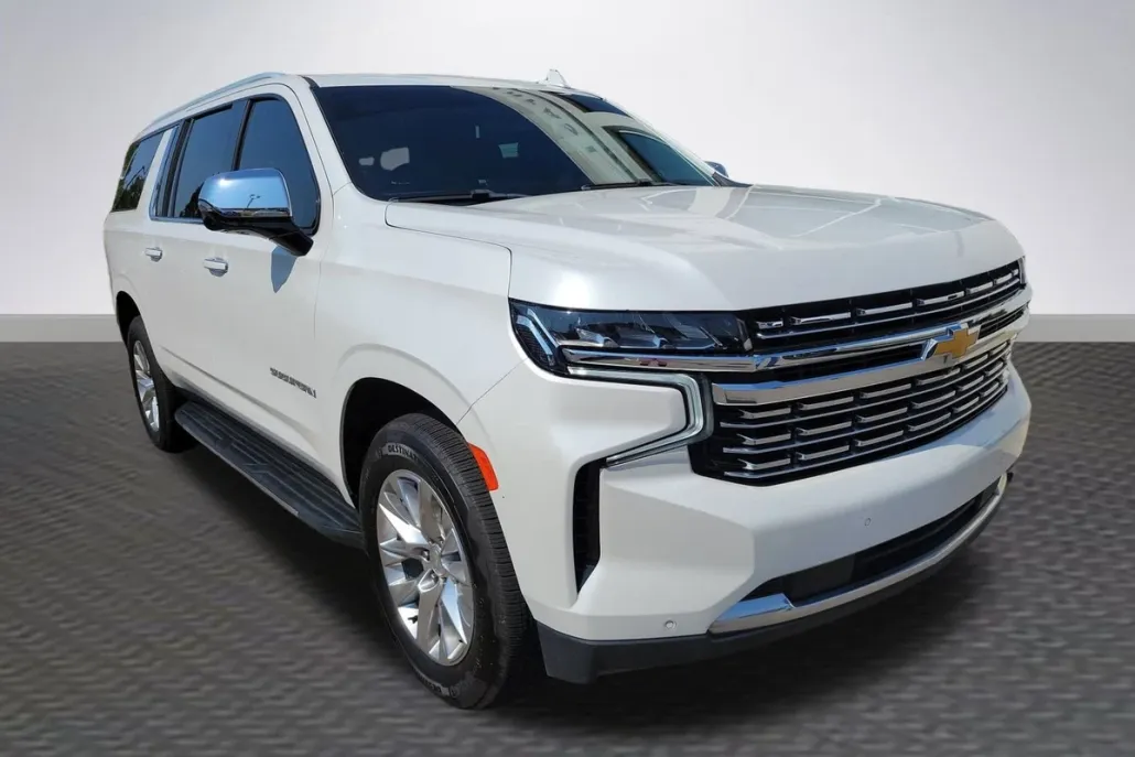2021 Chevrolet Suburban Premier photo 1