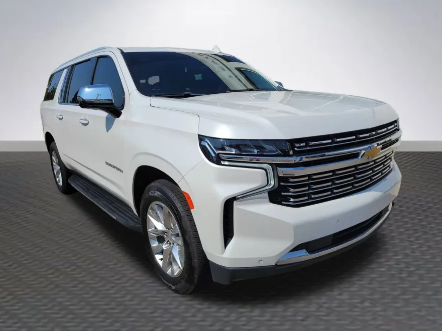 2021 Chevrolet Suburban Premier photo 1