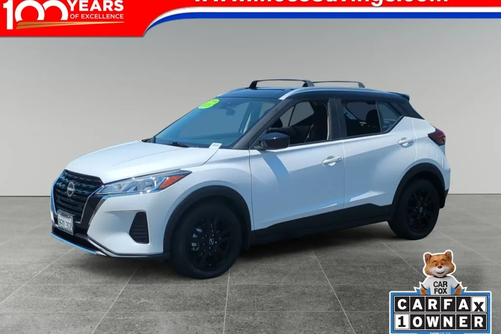 2023 Nissan Kicks SV photo 1