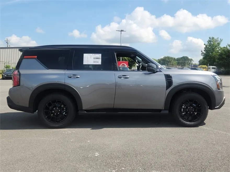 2025 Nissan Armada photo 1