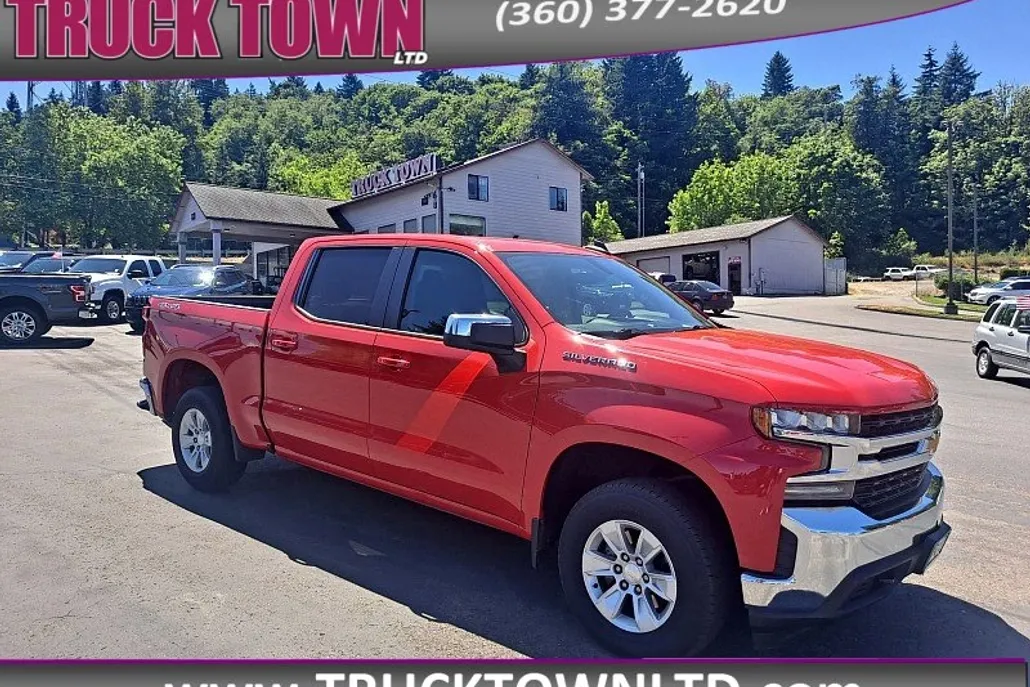 2020 Chevrolet Silverado 1500 LT photo 1