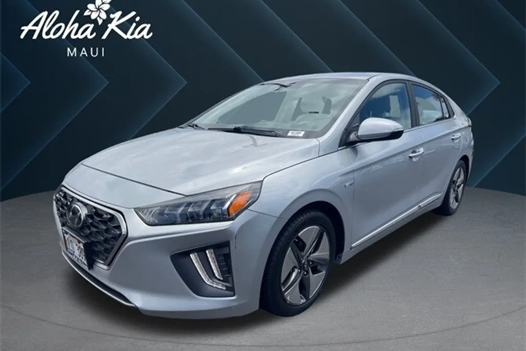 2020 Hyundai Ioniq SEL photo 1