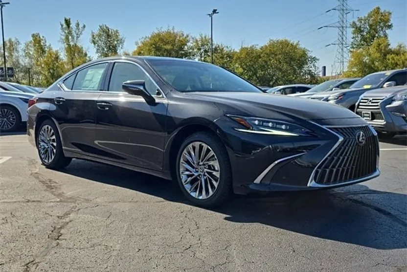 2025 Lexus ES 300h Ultra Luxury photo 1