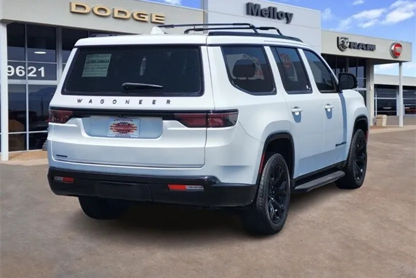 2023 Jeep Wagoneer Series II photo 1