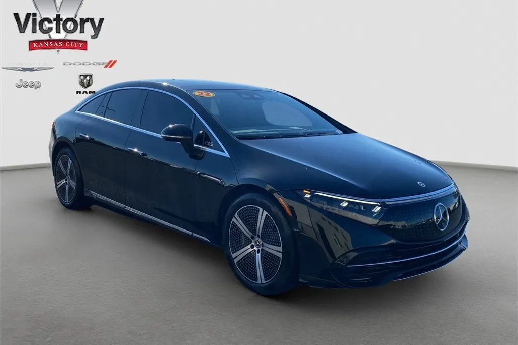 2022 Mercedes Benz EQS Sedan 450 photo 1