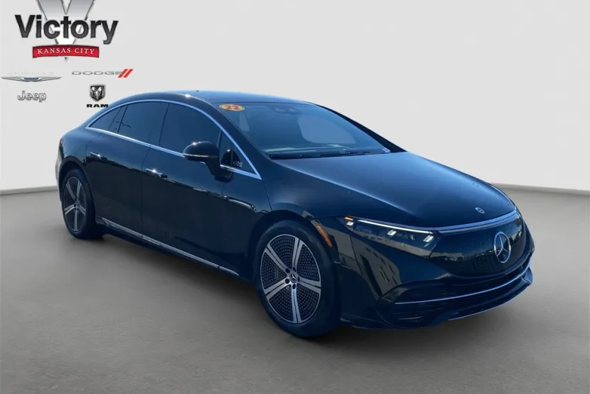 2022 Mercedes Benz EQS Sedan 450 photo 1