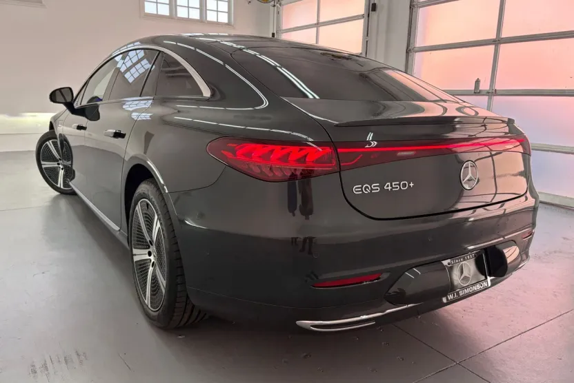 2023 Mercedes Benz EQS Sedan 450 photo 1