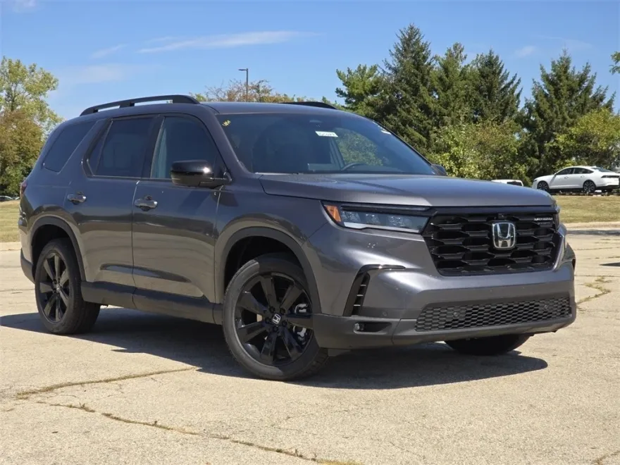 2025 Honda Pilot Black Edition photo 1