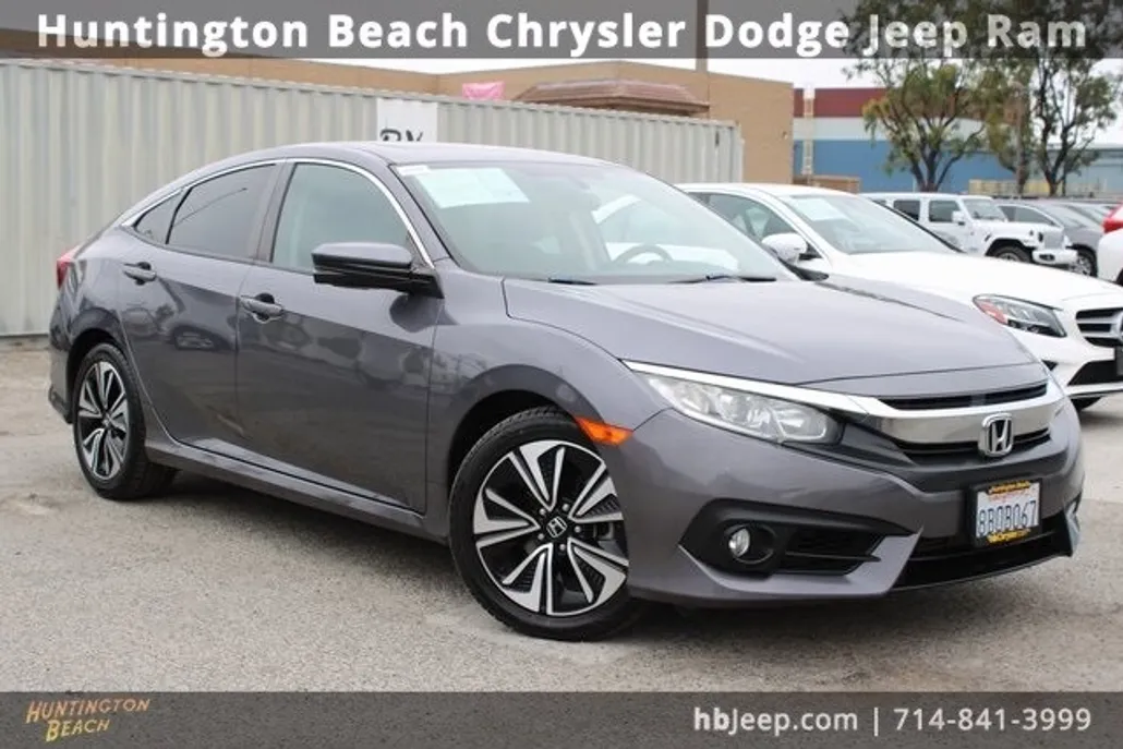 2018 Honda Civic EX-T photo 1