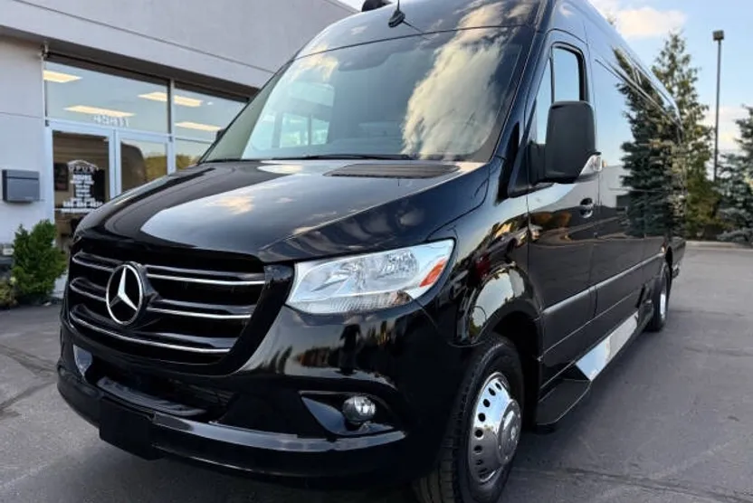 2021 Mercedes Benz Sprinter 3500XD photo 1