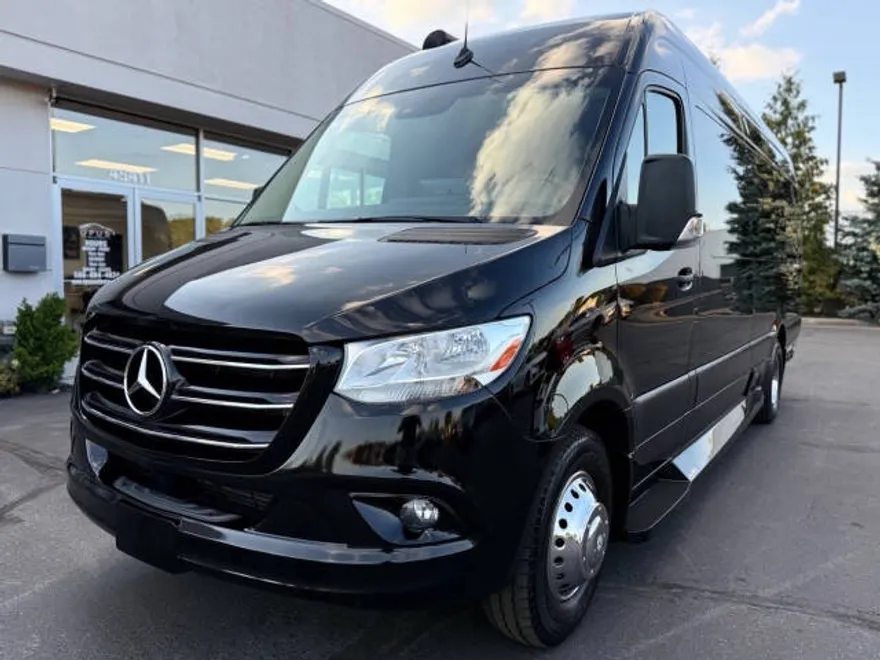 2021 Mercedes Benz Sprinter 3500XD photo 1
