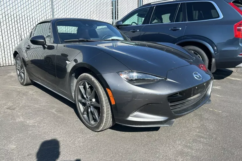 2017 Mazda MX-5 Miata Miata RF photo 1
