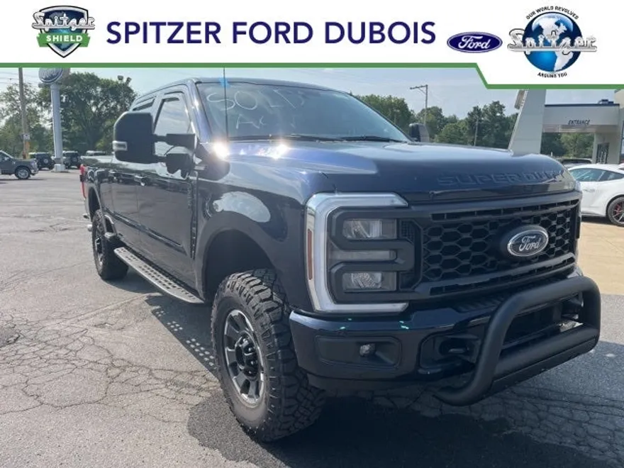 2024 Ford F-250 XLT photo 1