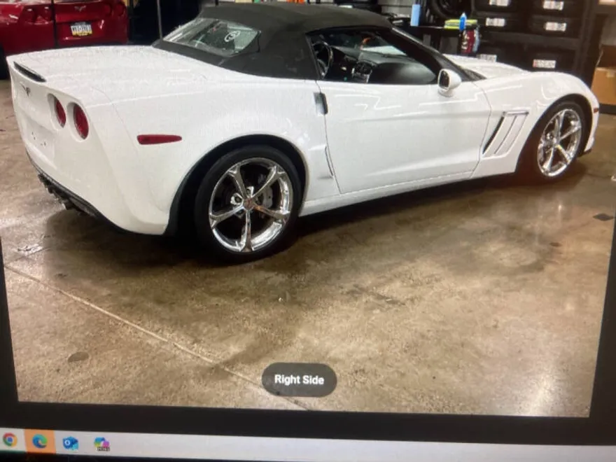 2011 Chevrolet Corvette Grand Sport 3LT Convertible photo 1