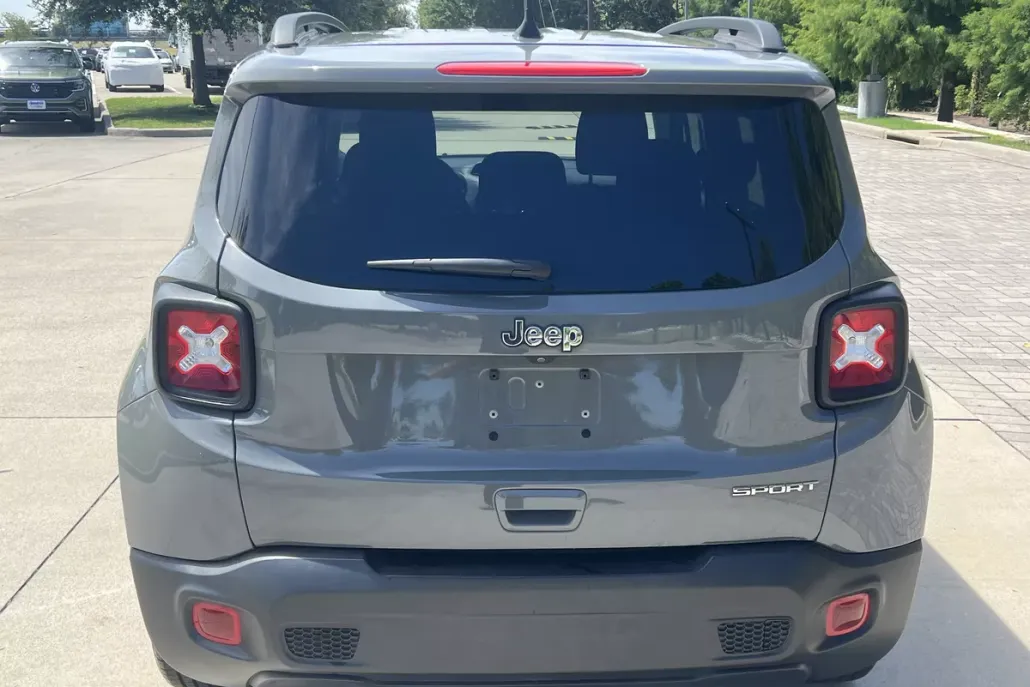 2020 Jeep Renegade Sport photo 1