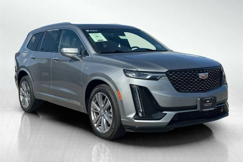 2024 Cadillac XT6 Premium Luxury photo 1