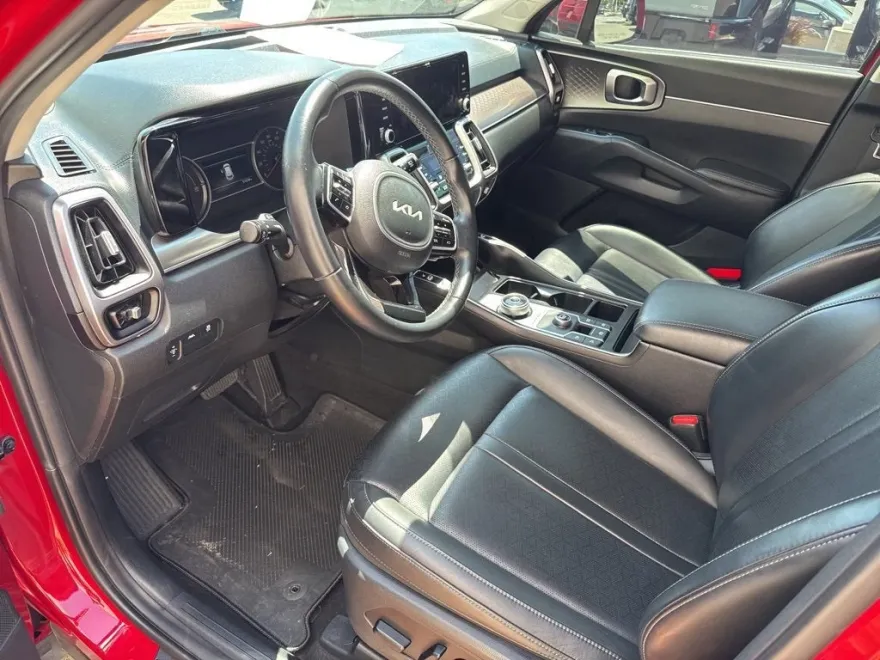 2022 Kia Sorento Hybrid S photo 1
