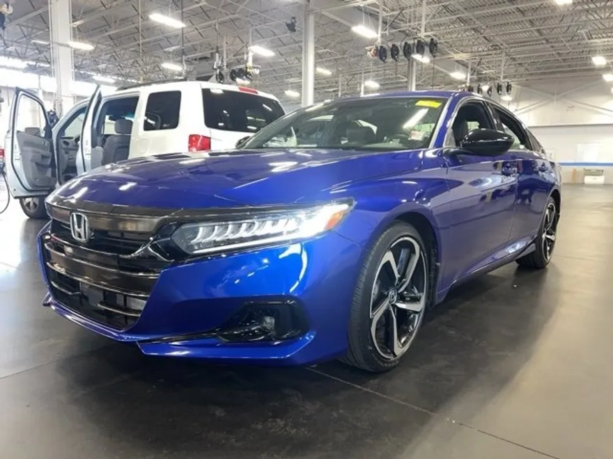 2022 Honda Accord Sport photo 1