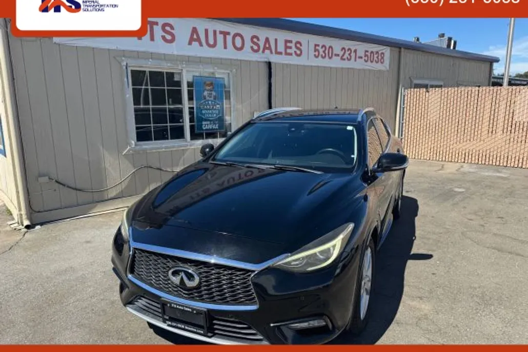 2018 Infiniti QX30 Premium Sport photo 1