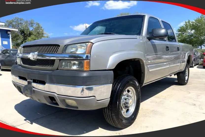 2003 Chevrolet Silverado 2500HD photo 1