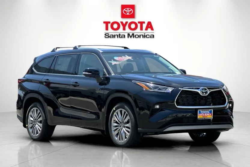 2025 Toyota Highlander XLE XSE Platinum Limited photo 1
