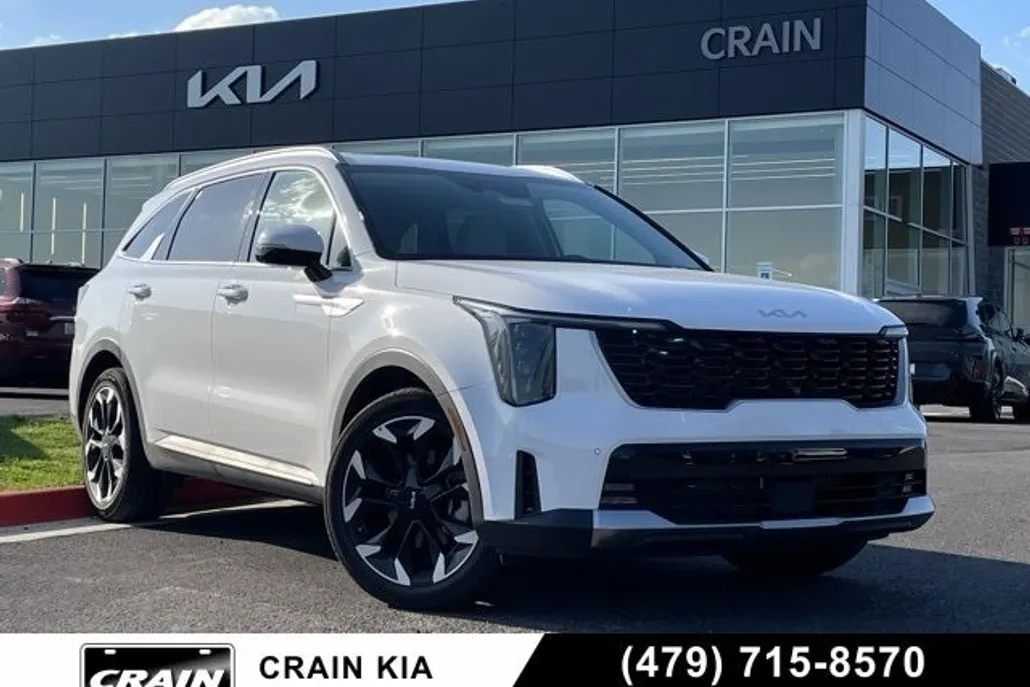 2025 Kia Sorento EX photo 1