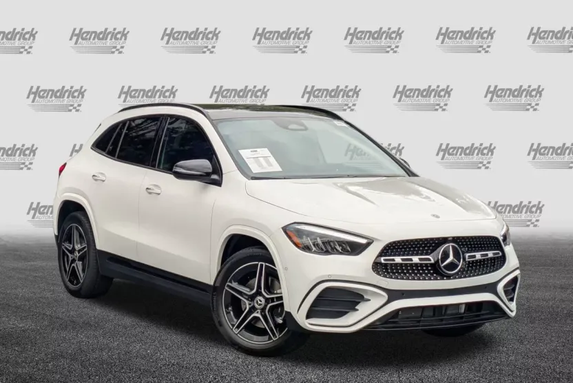 2026 Mercedes Benz GLA 250 photo 1
