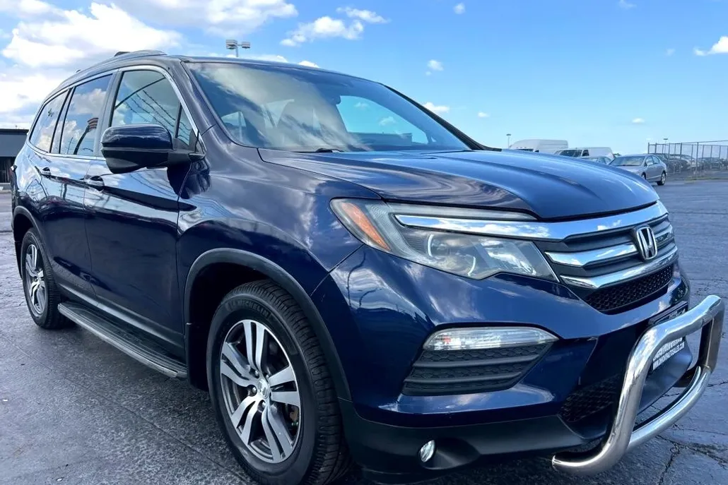 2016 Honda Pilot EX-L photo 1