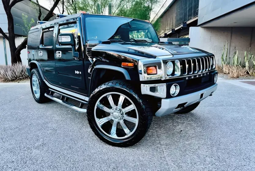 2008 Hummer H2 3/4 Ton Base photo 1