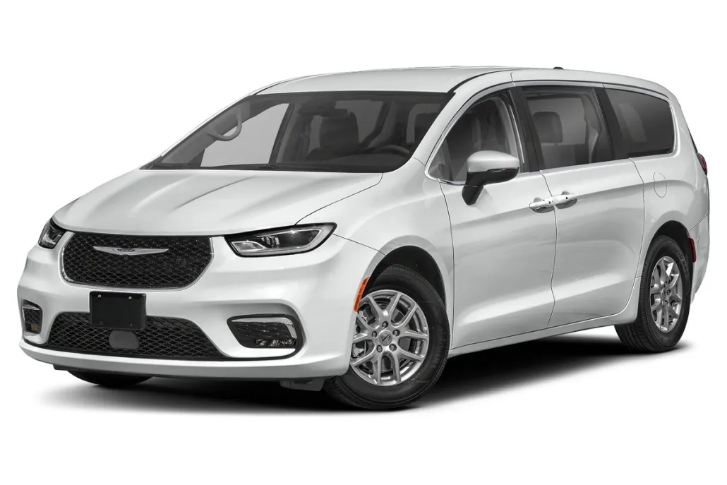 2024 Chrysler Pacifica Touring L photo 1