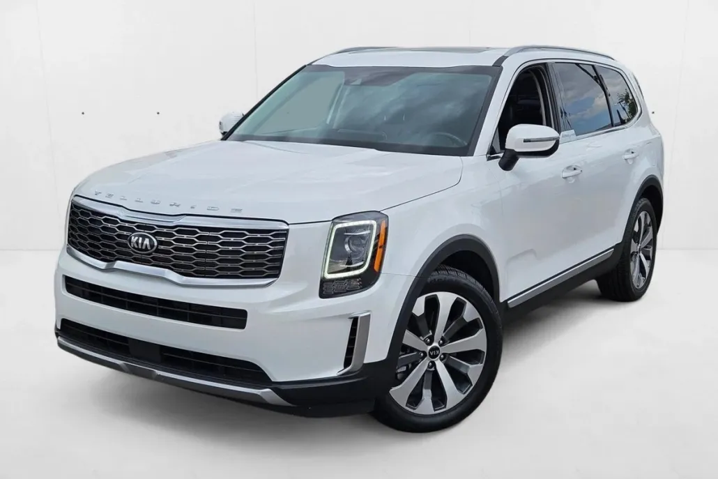 2020 Kia Telluride S photo 1