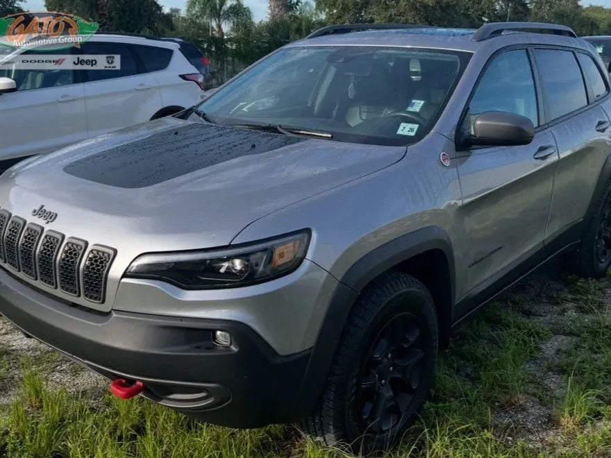 2021 Jeep Cherokee Trailhawk photo 1