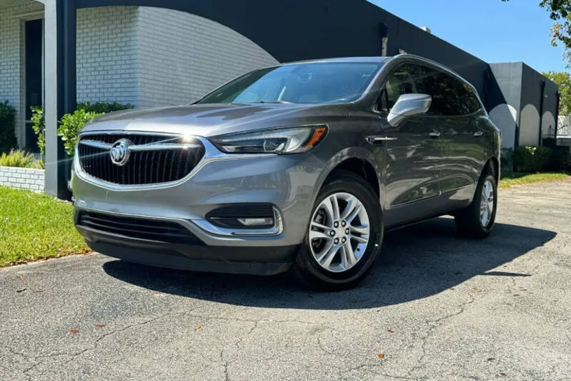 2019 Buick Enclave Essence photo 1