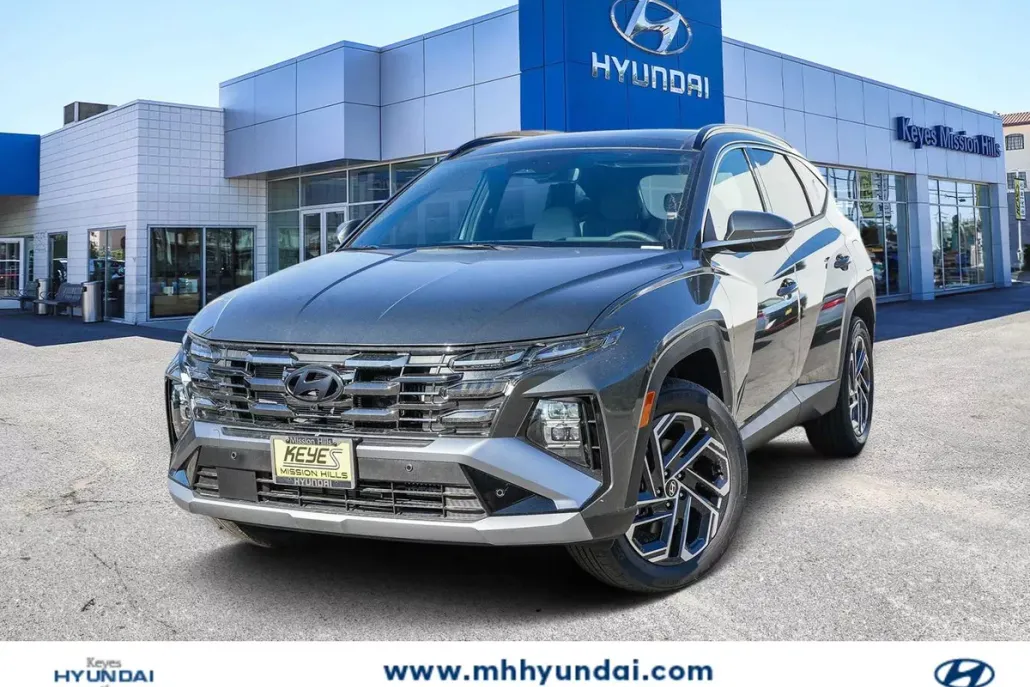 2025 Hyundai Tucson Hybrid Limited photo 1