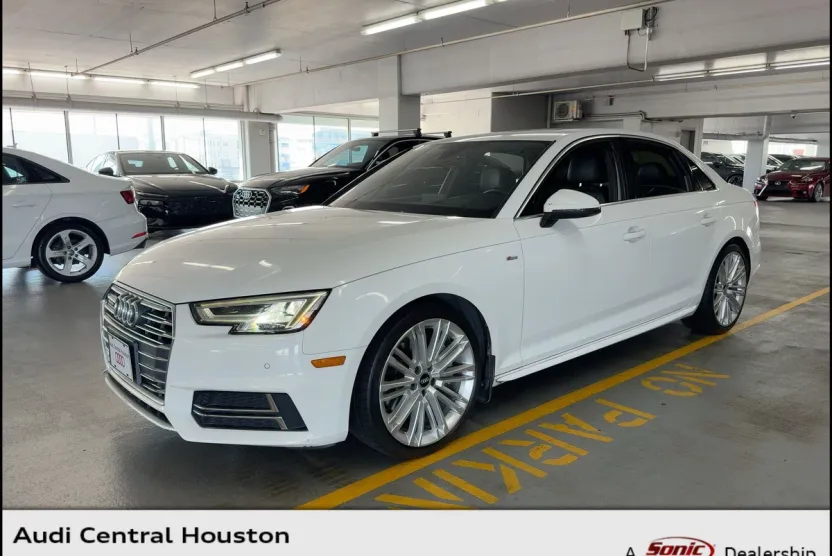 2017 Audi A4 Quattro Prestige photo 1