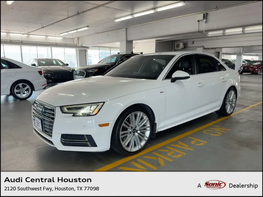 2017 Audi A4 Quattro Prestige photo 1