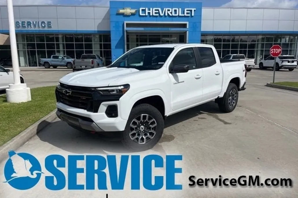 2025 Chevrolet Colorado Z71 photo 1