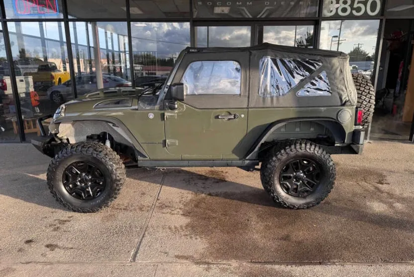 2015 Jeep Wrangler Freedom photo 1
