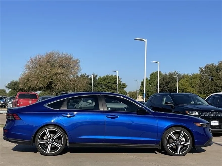 2023 Honda Accord Hybrid Sport photo 1